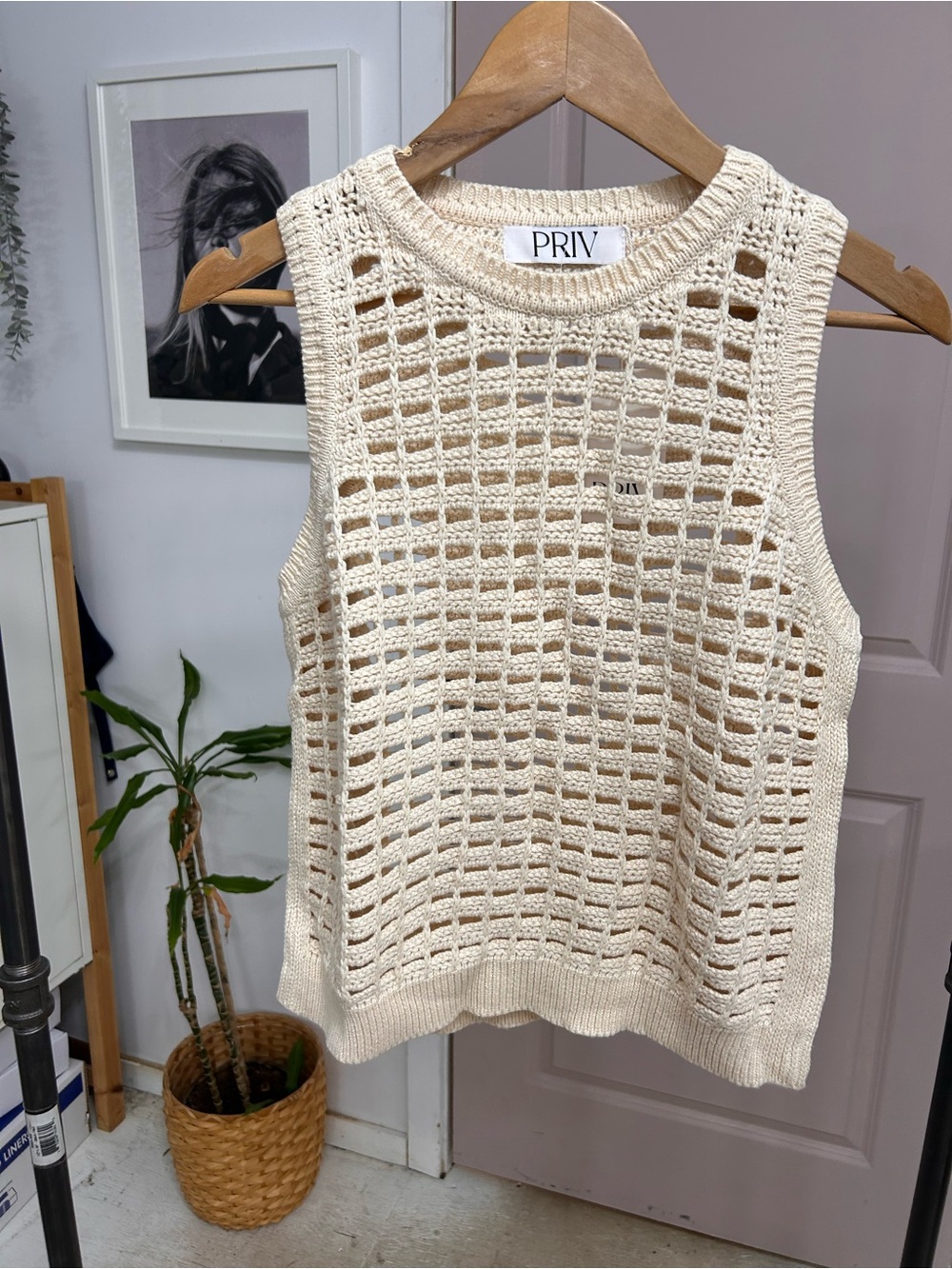 Priv - Crochet Knit Tank NWT Large